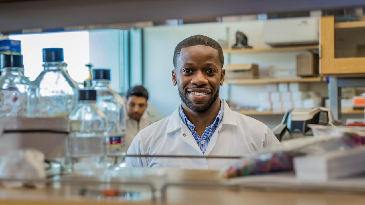 Assistant Professor Jamal S. Lewis in his Immuno-modulatory Biomaterials Laboratory (IMBL). Photo: Reeta Asmai/UC Davis. uc davis biomedical engineering nih mira grant lewis